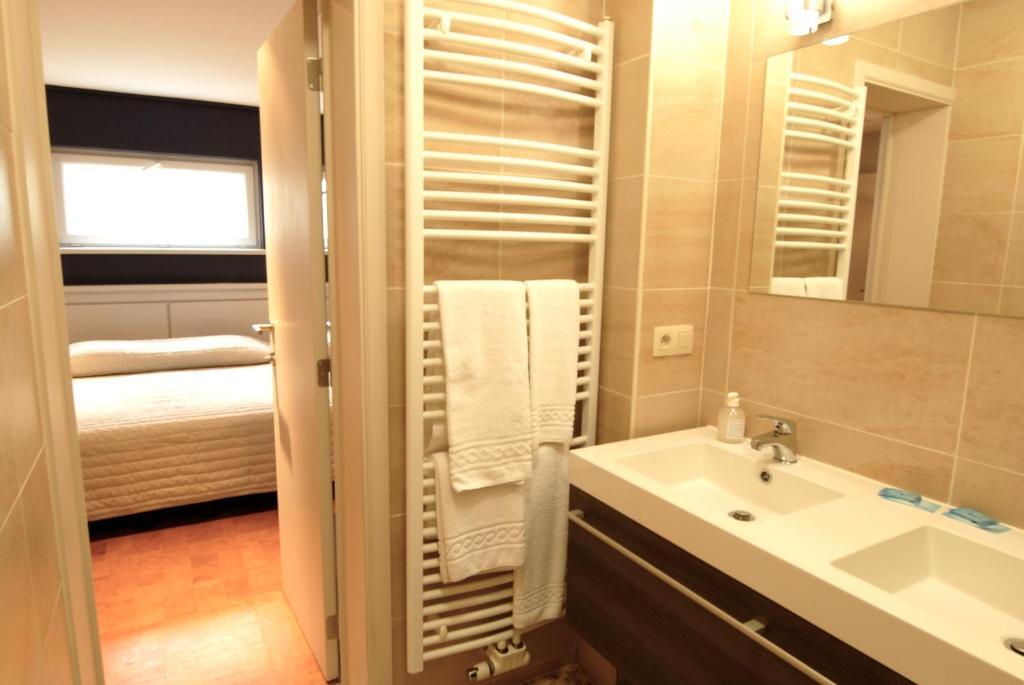 Hotel Le Joli Bois Waterloo Bilik gambar